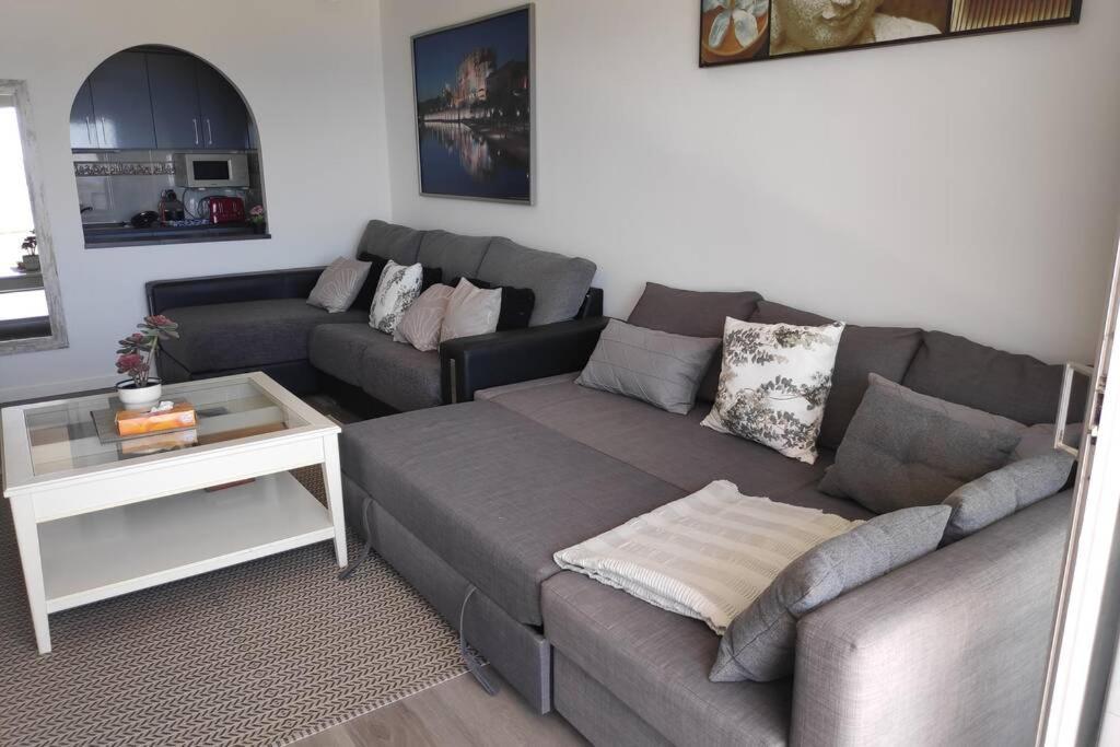 Modern Penthouse Beach Front Apartment Appartement